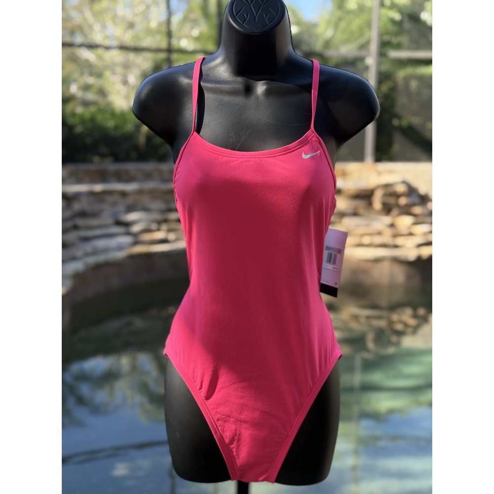 Nike HydraStrong One-Piece Swimsuit Women's 10 Black NWT